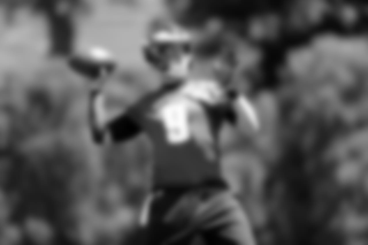QB Nick Foles