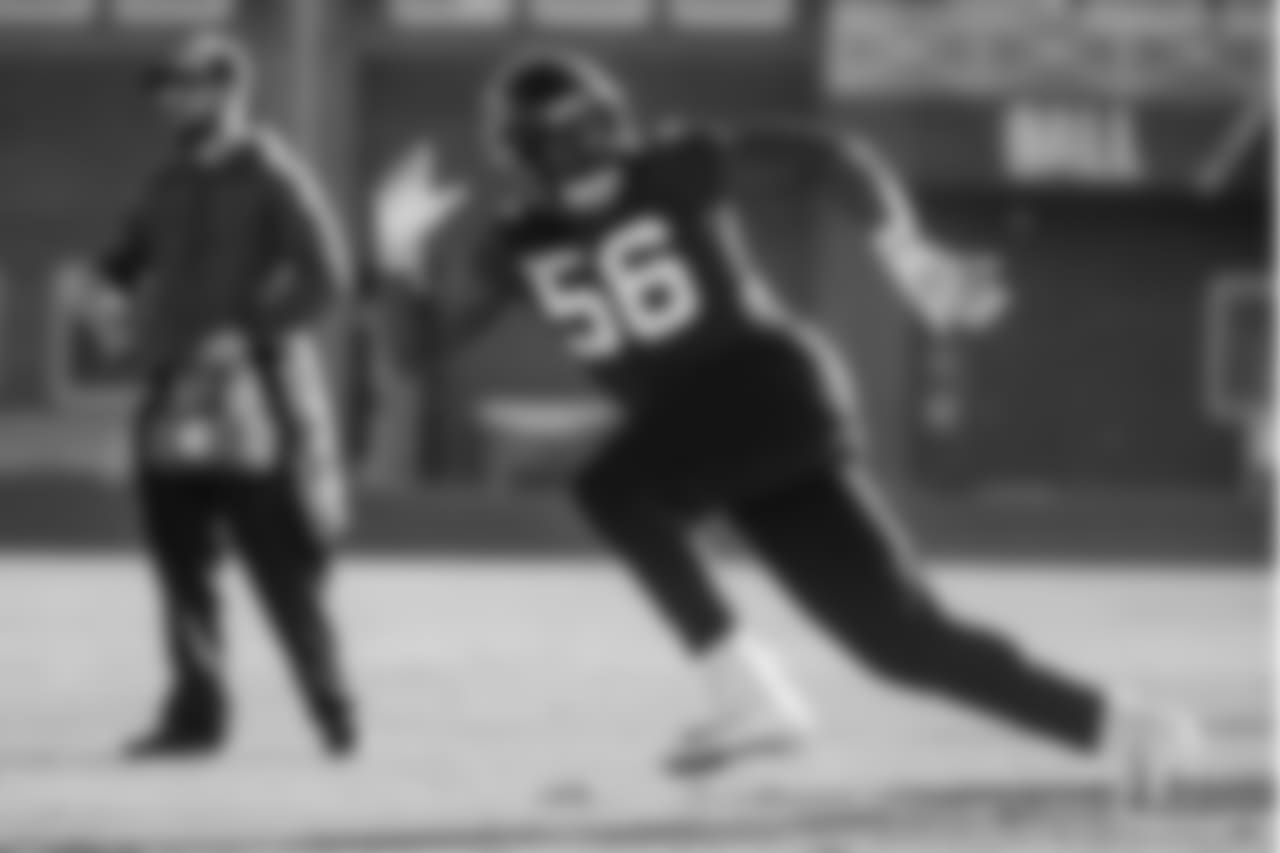 DE Steven Means
Atlanta Falcons / Kara Durrette