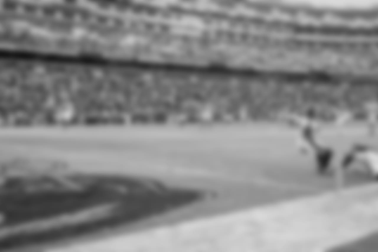 WR Julio Jones keeps going for his first touchdown of the 2018 season.