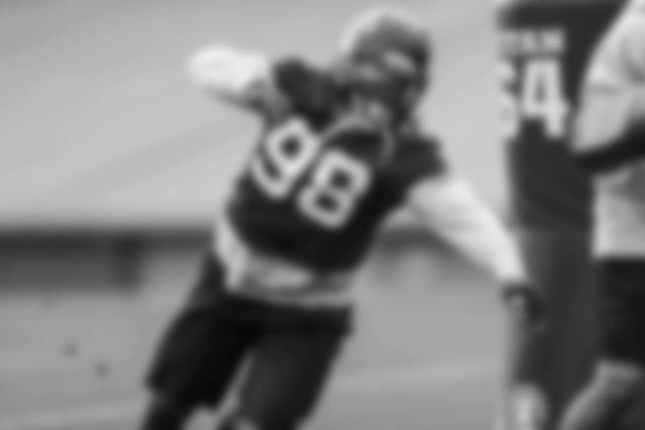 DE Takkarist McKinley
Atlanta Falcons/ Kara Durrette
