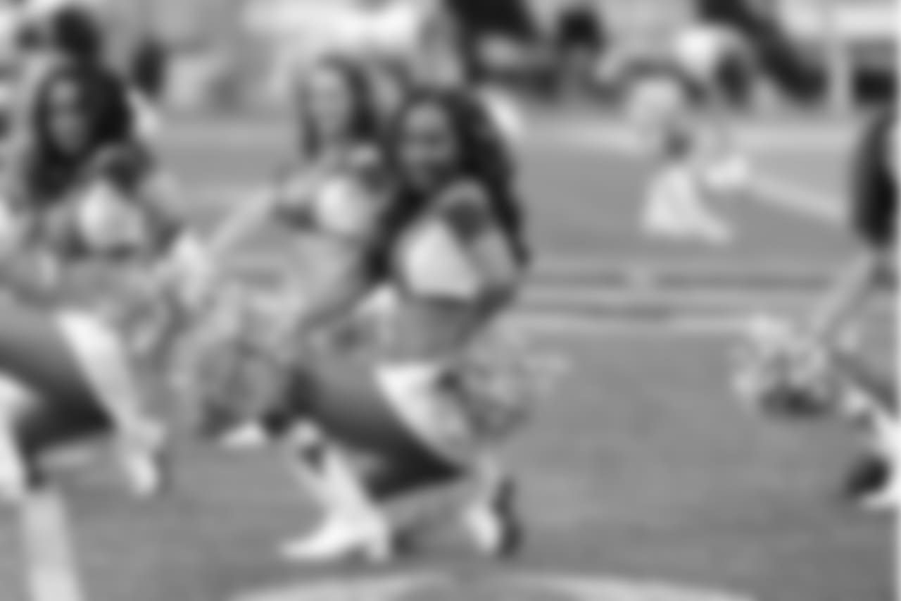 NOvsATL_Cheer_AB_09232018_0214