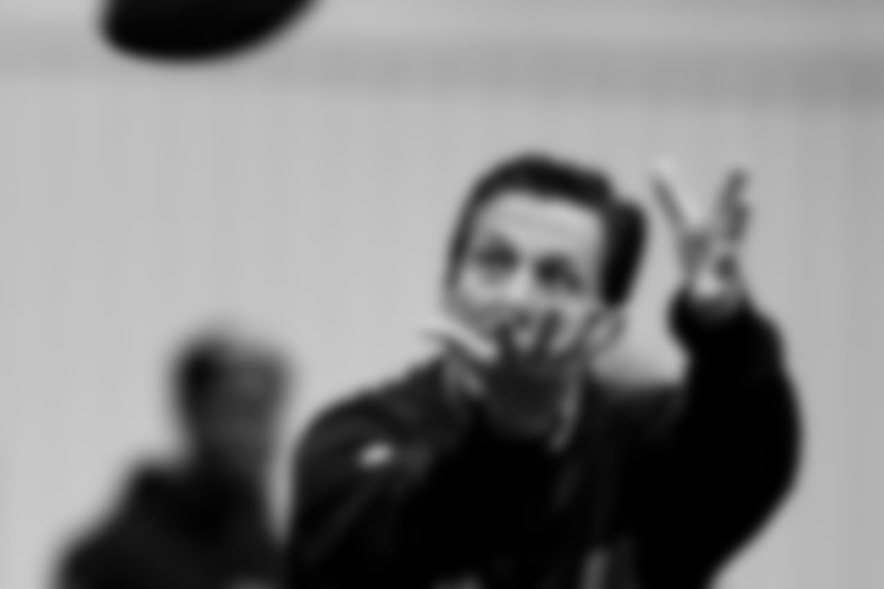 Greg Knapp, quarterbacks coach