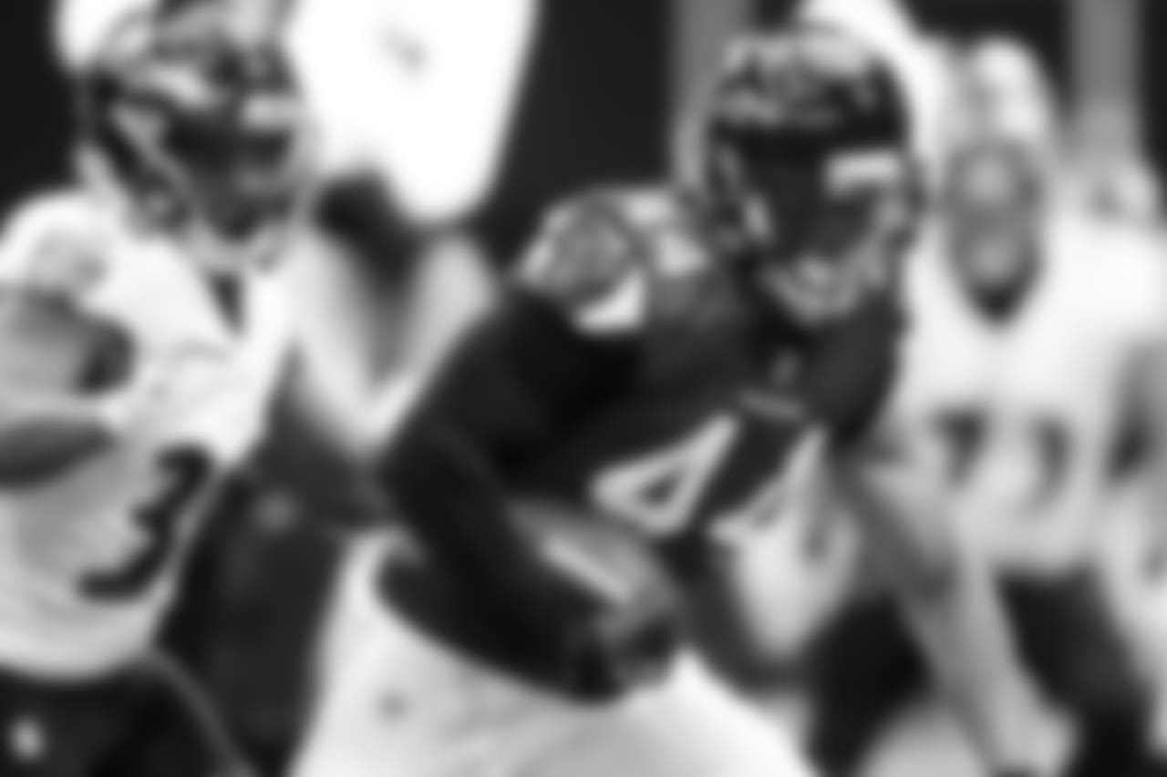 OLB Vic Beasley, Jr. scoops and scores on Ravens' QB Lamar Jackson's forced fumble.