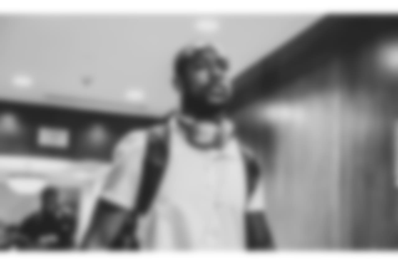 CB Taveze Calhoun