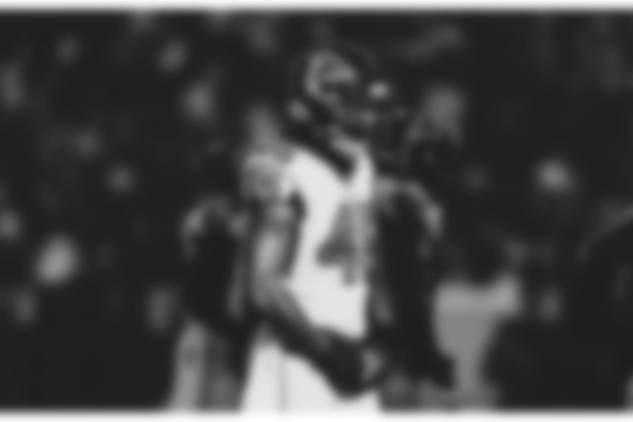 LB Deion Jones
Atlanta Falcons / Alika Jenner