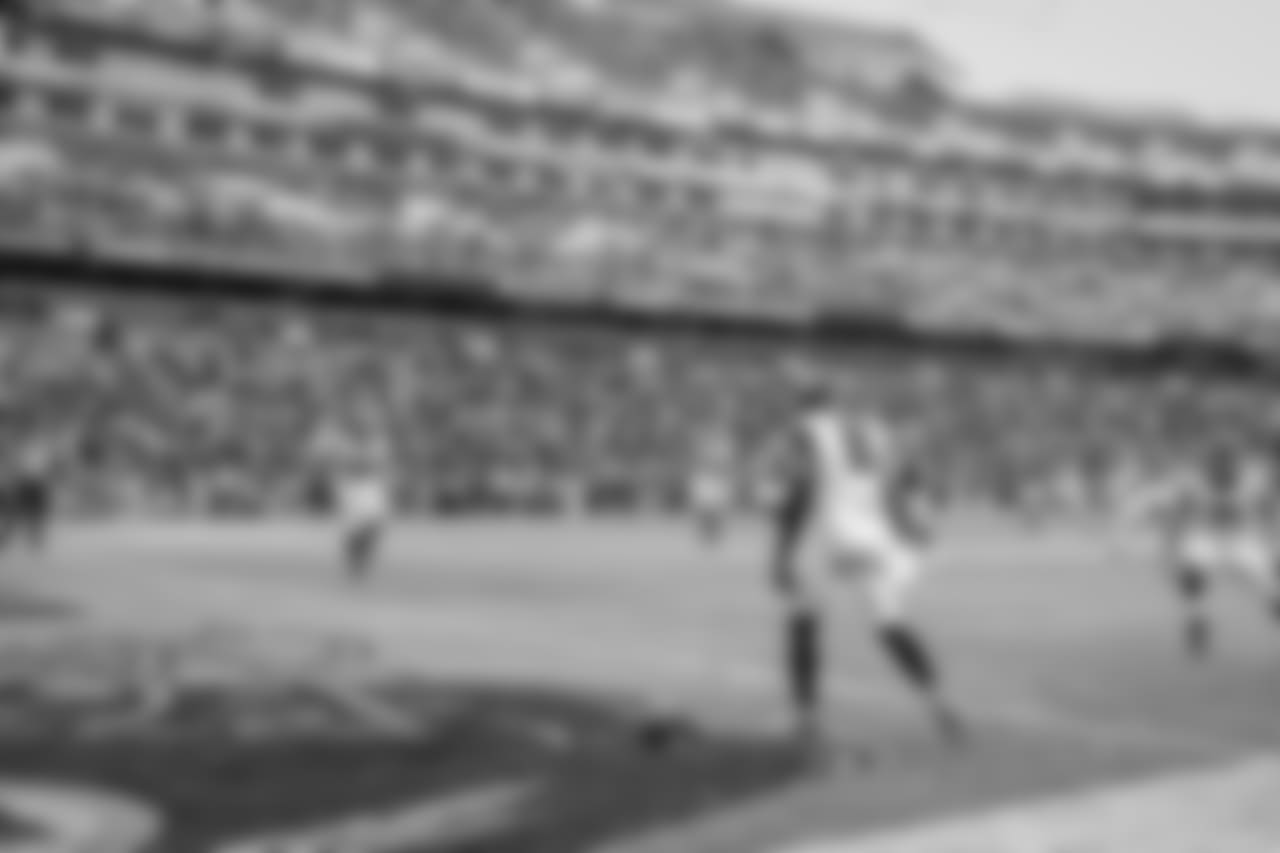 WR Julio Jones keeps going for his first touchdown of the 2018 season.