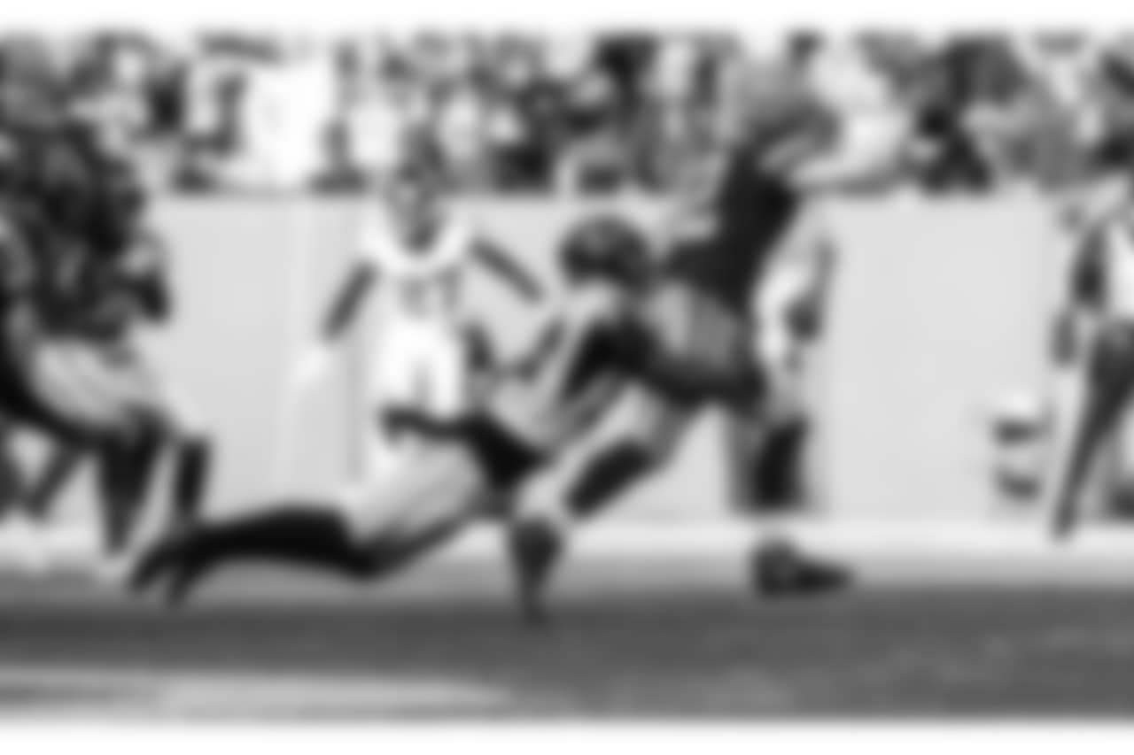 DE Bruce Irvin
Atlanta Falcons / Kara Durrette