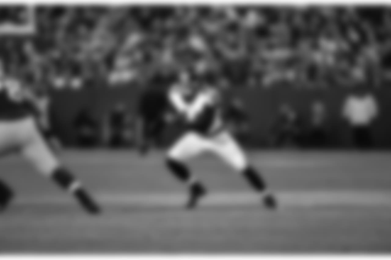 OLB Vic Beasley Jr.
Atlanta Falcons / Alika Jenner