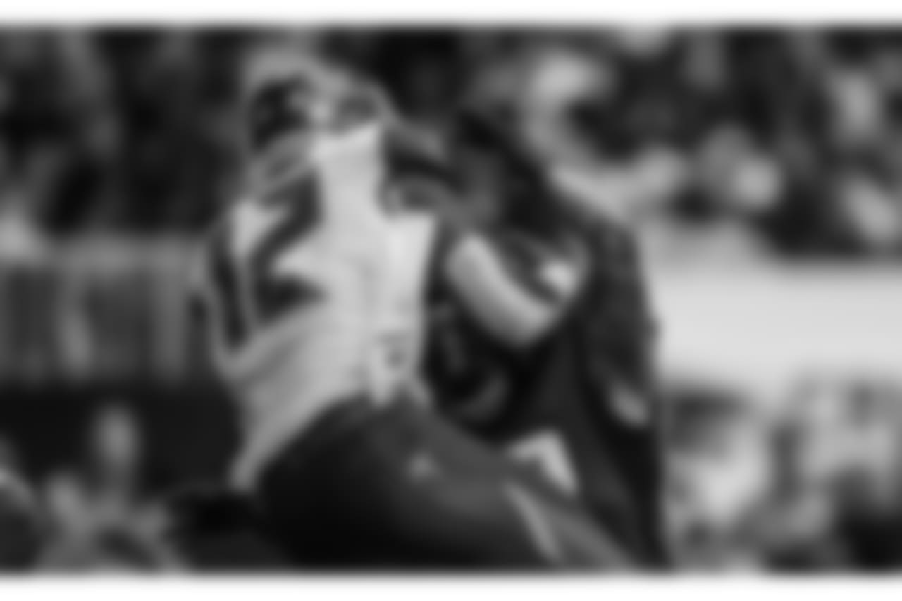 LB Duke Riley
