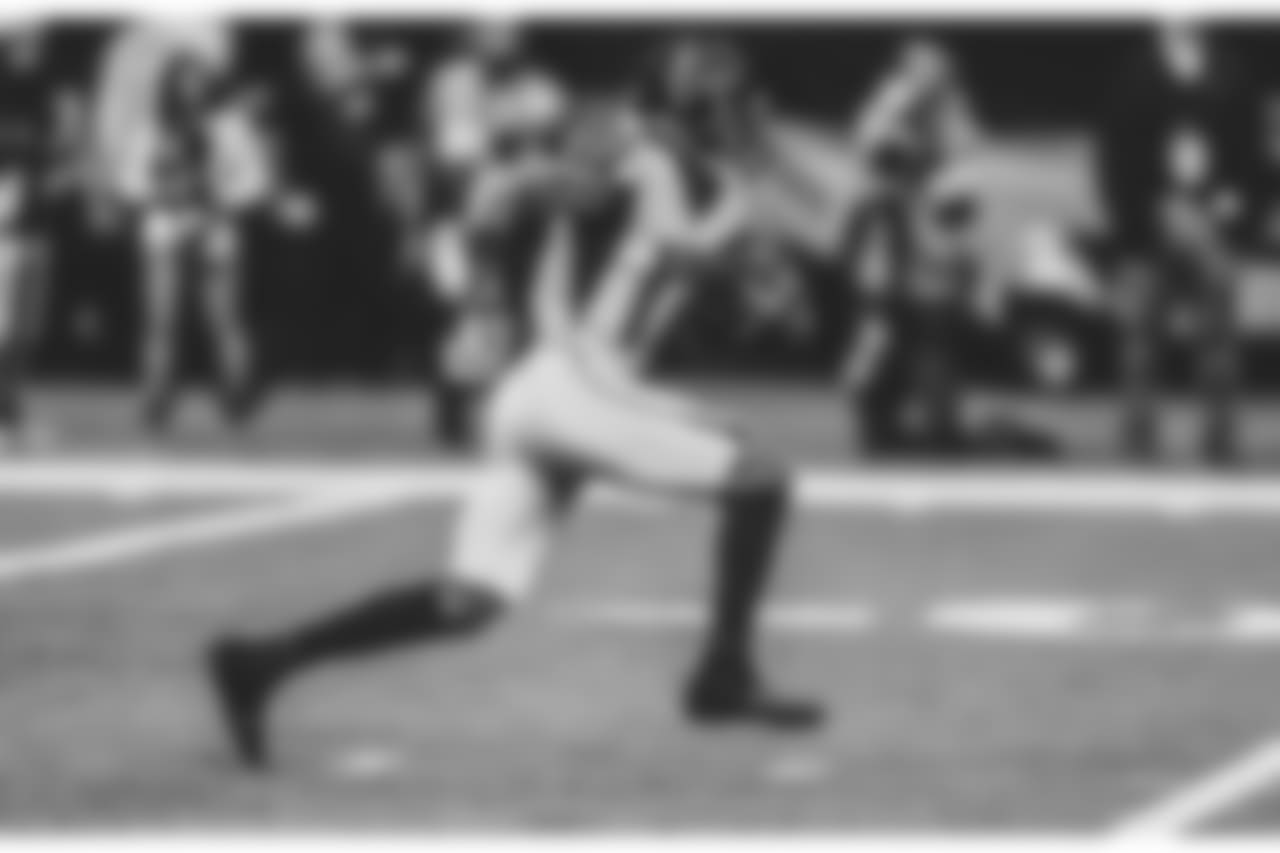 WR Marvin Hall