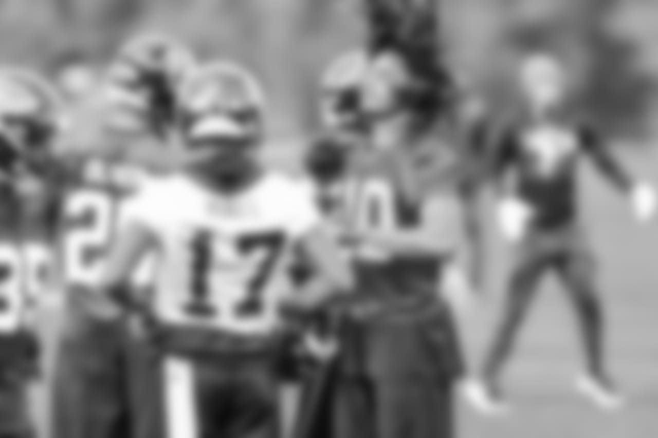 WR Marvin Hall, DB Ryan Neal
Atlanta Falcons/ Kara Durrette