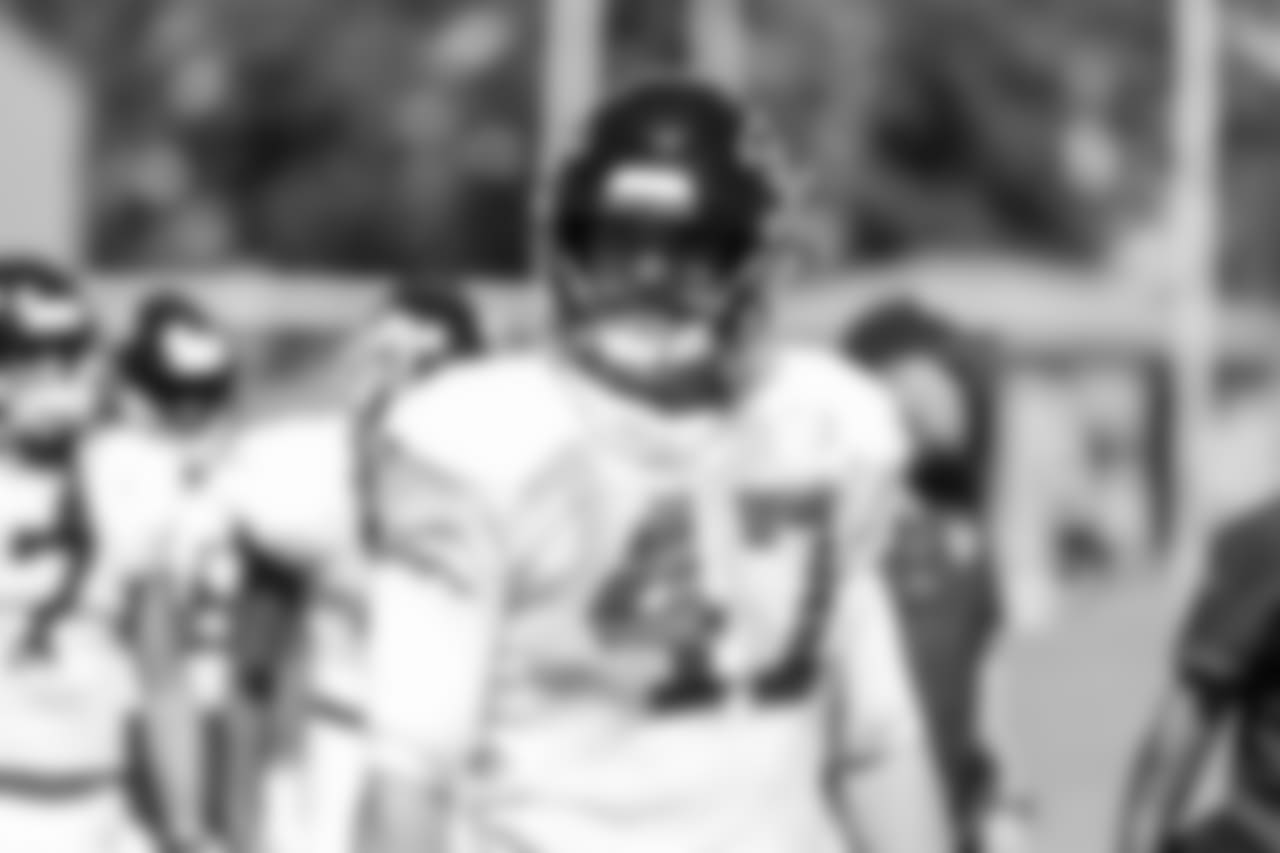 LS Josh Harris