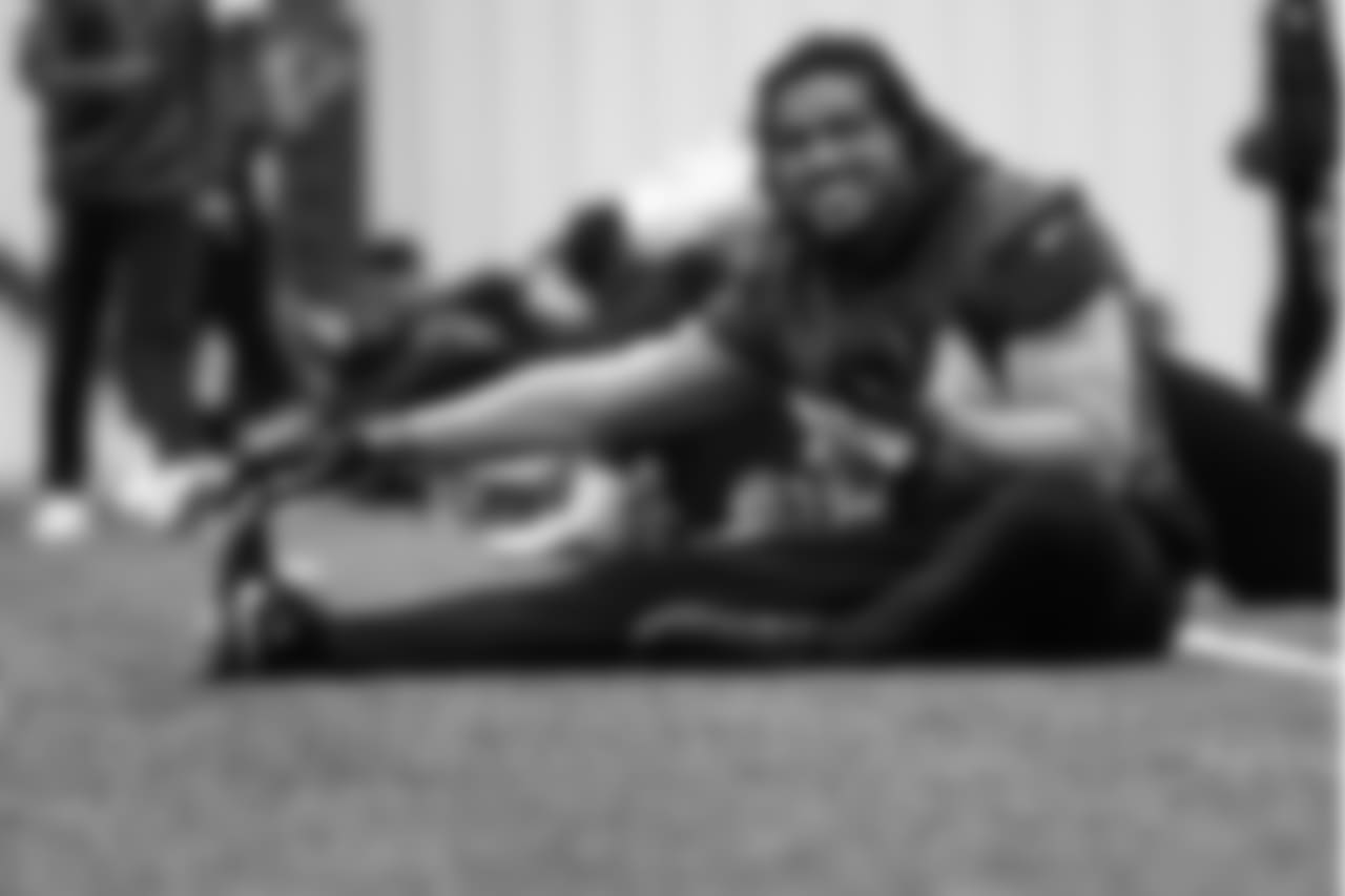 OLB Vic Beasley Jr
Atlanta Falcons/Carmen Mandato