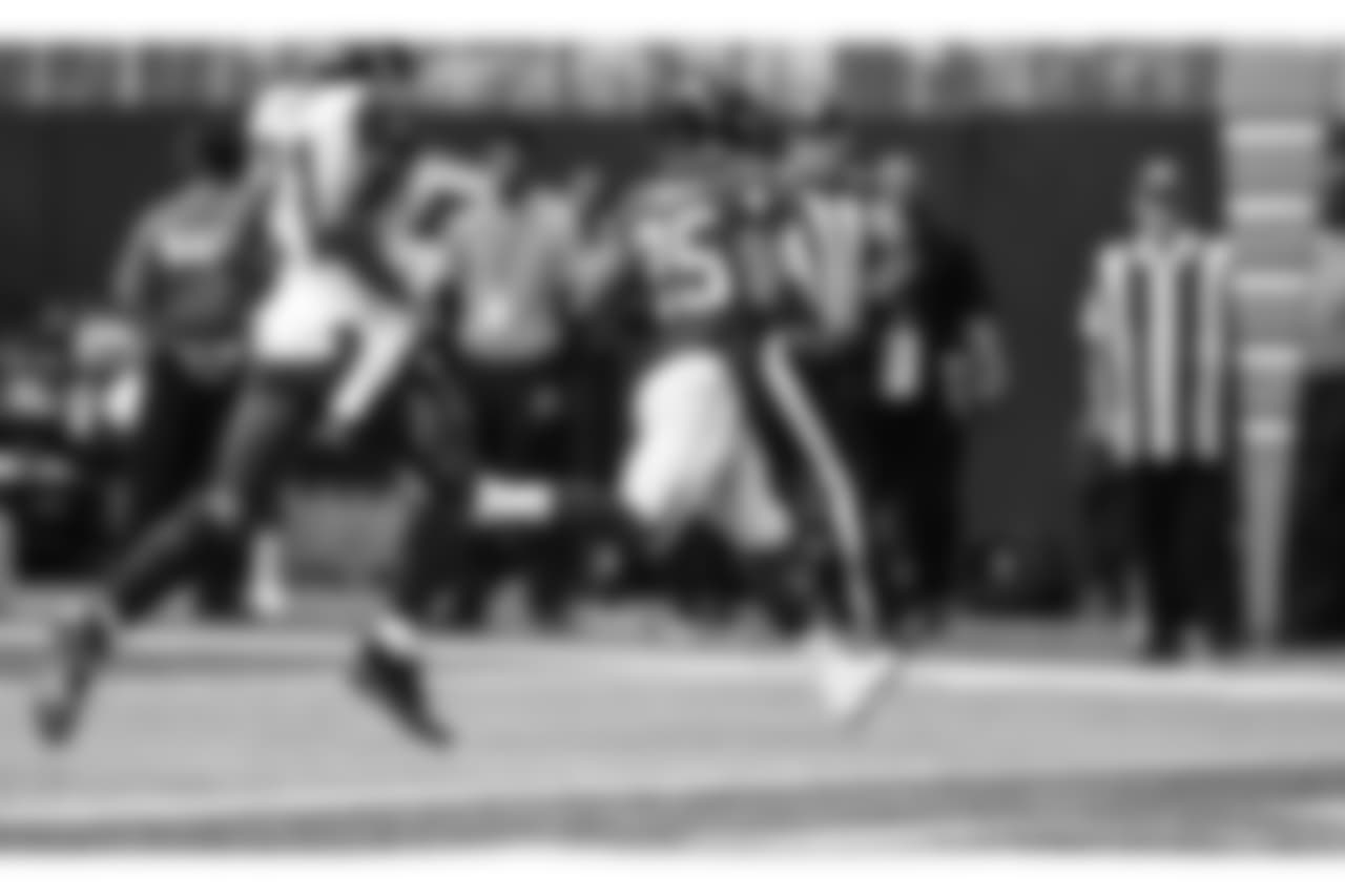 RB Ito Smith