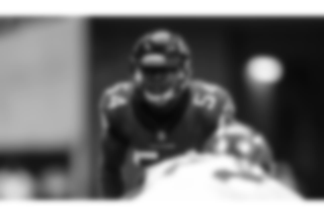 LB Foye Oluokun