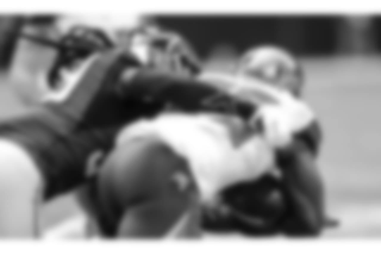 LB De'Vondre Campbell