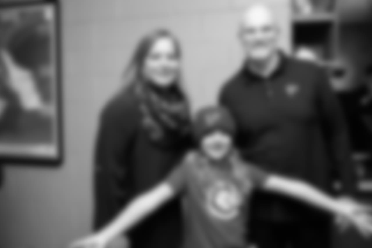 Dan Quinn, Head Coach, Stacey Quinn
Atlanta Falcons/ Carmen Mandato