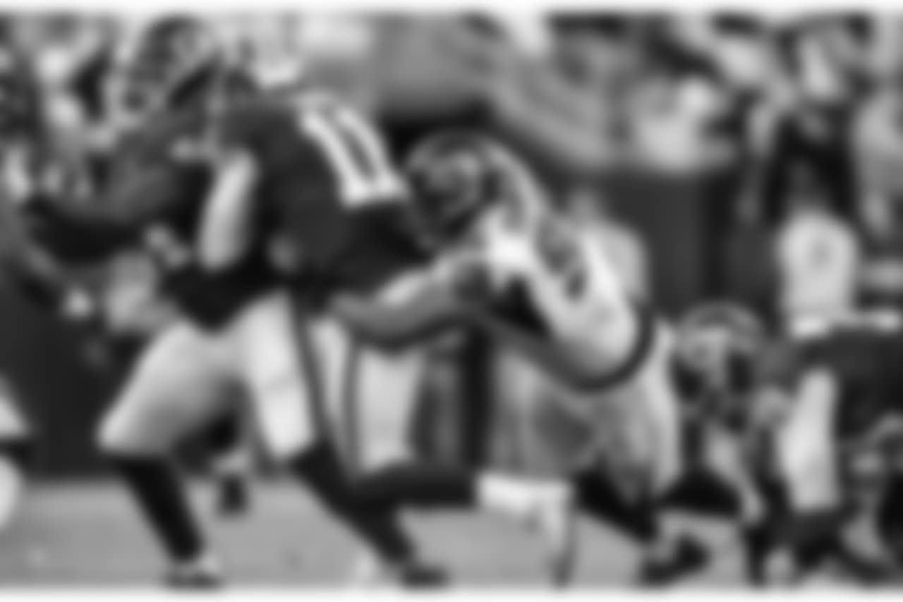 DL Jack Crawford
Atlanta Falcons / Alika Jenner