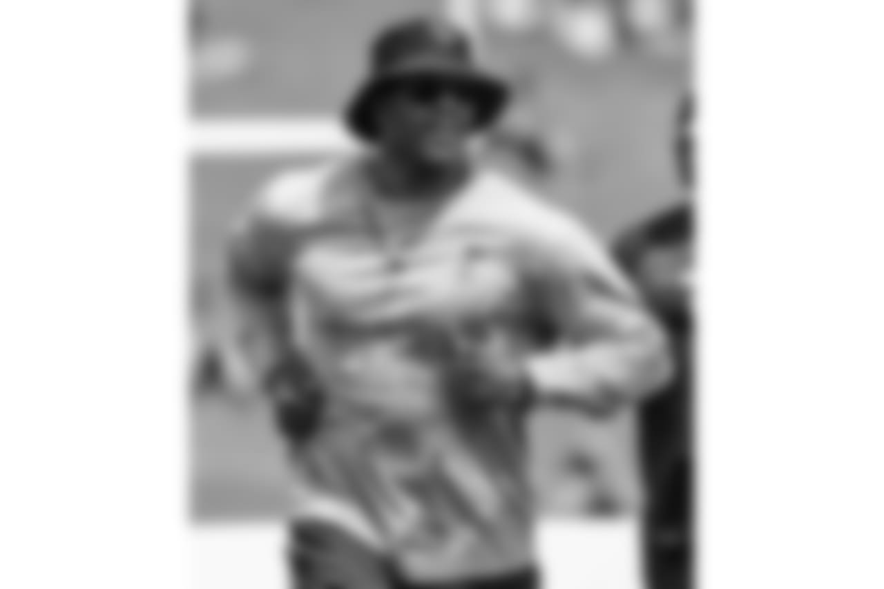 Travis Jones, assistant defensive line coach