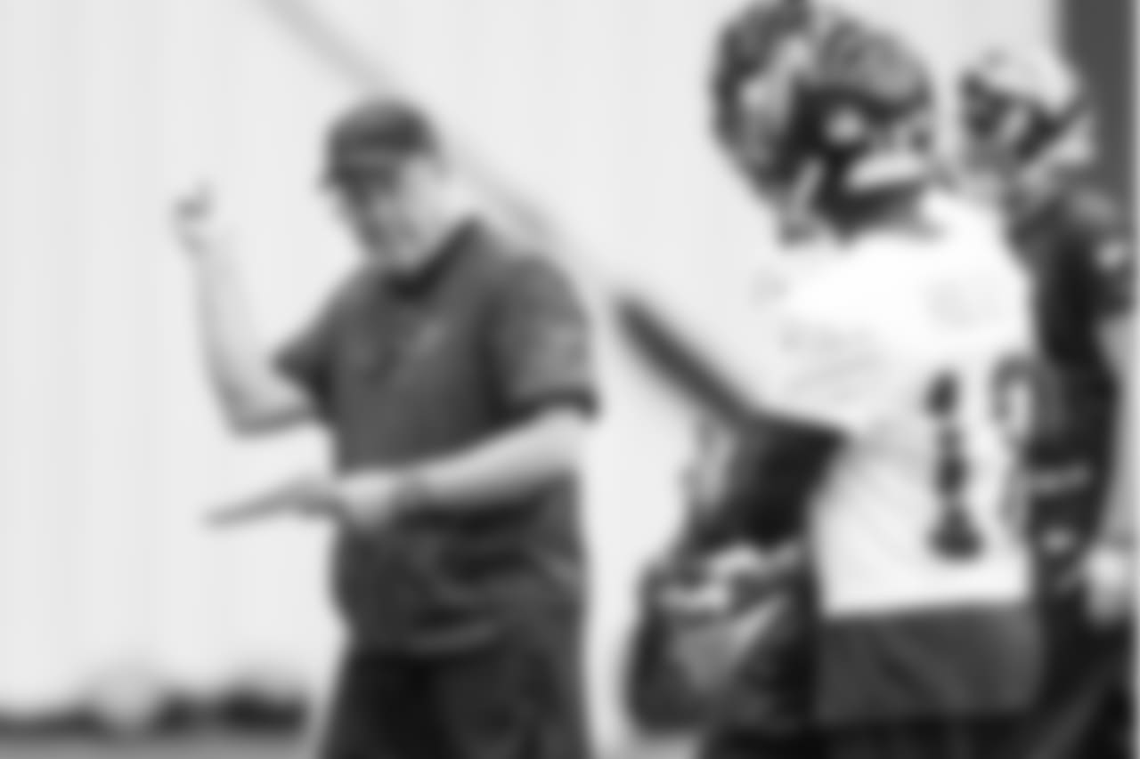 Dave Brock, wide receivers coach