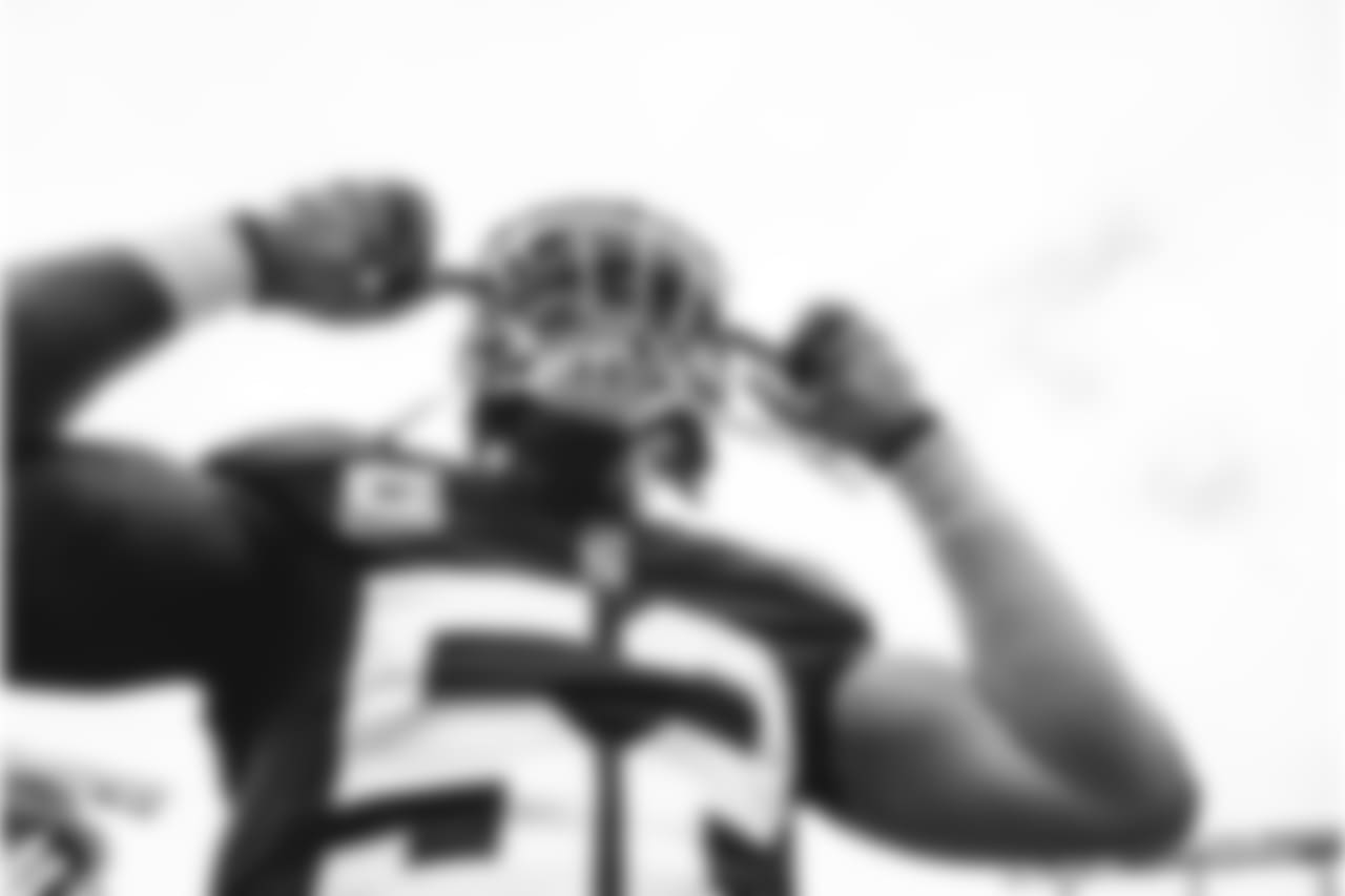 E_18_1006_GiantsPanthers145_1