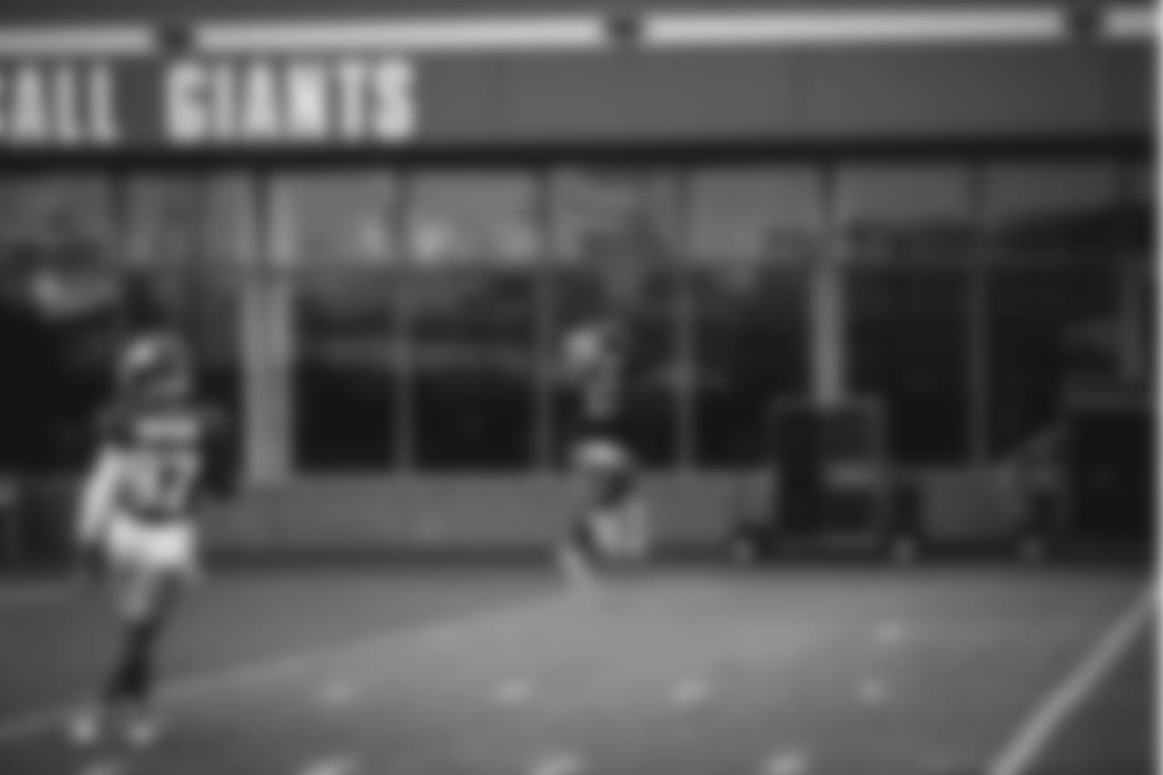 New York Giants In-Season Practice at Quest Diagnostics Training Center in East Rutherford, NJ