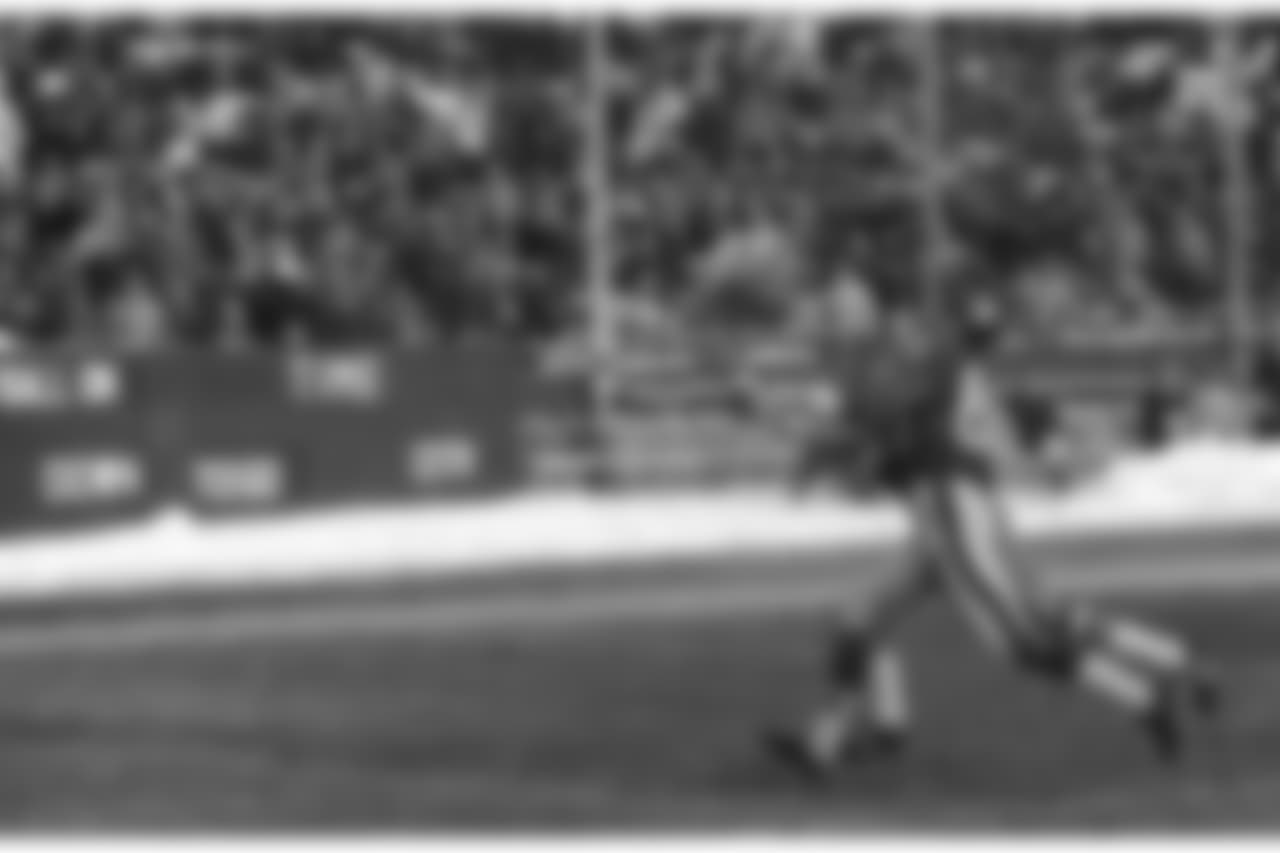 10. Aaron Thomas 1966 - 683 Receiving Yards