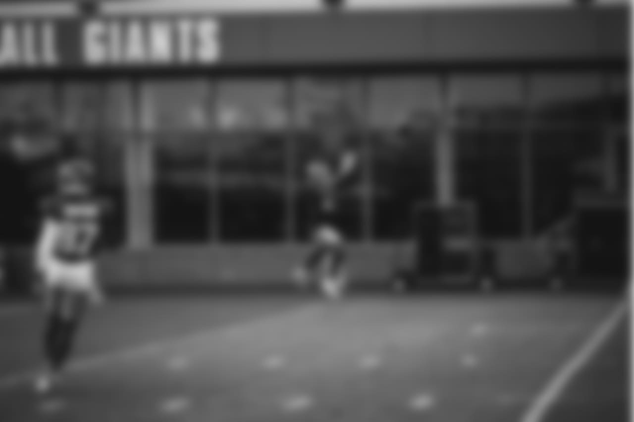 New York Giants In-Season Practice at Quest Diagnostics Training Center in East Rutherford, NJ