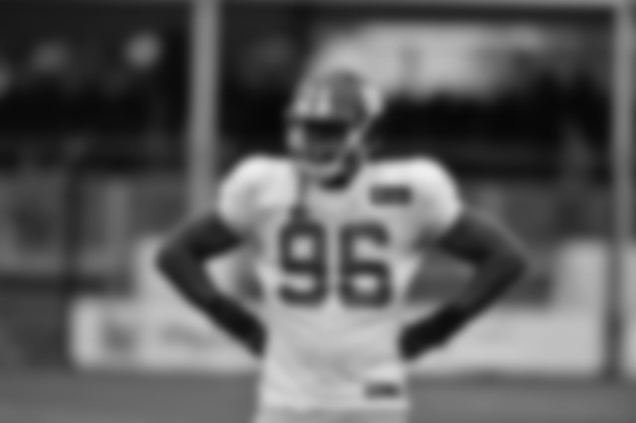 Giants hit the practice field on Monday