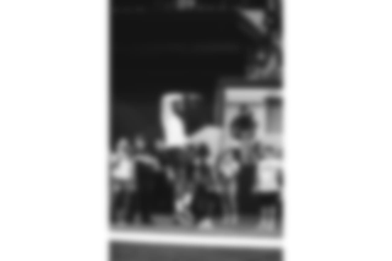 E_1M4A9884