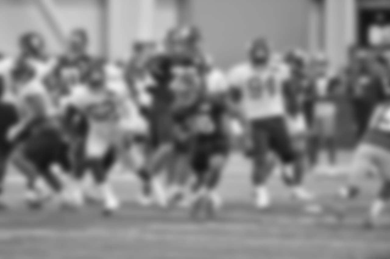 RB Saquon Barkley