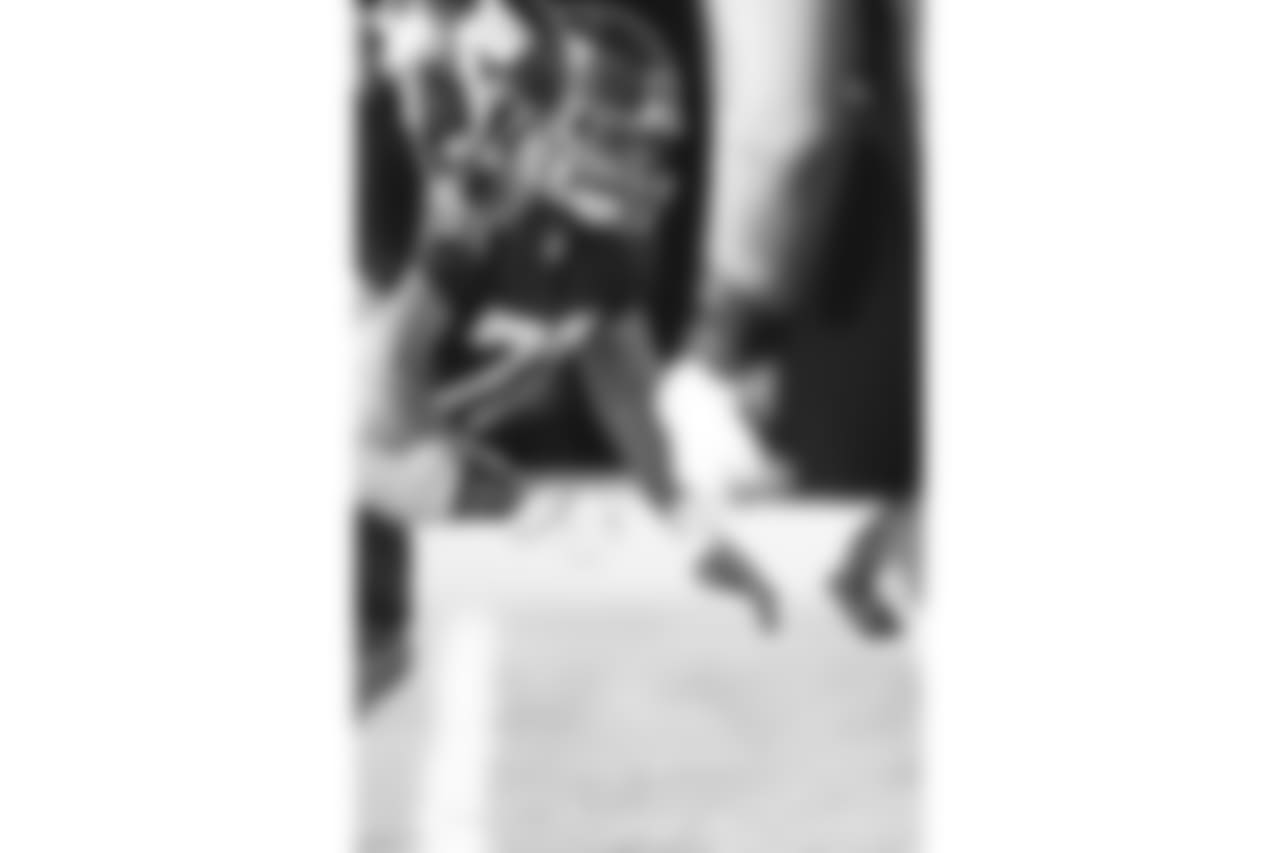 E_E_18_1129_GiantsPractice016