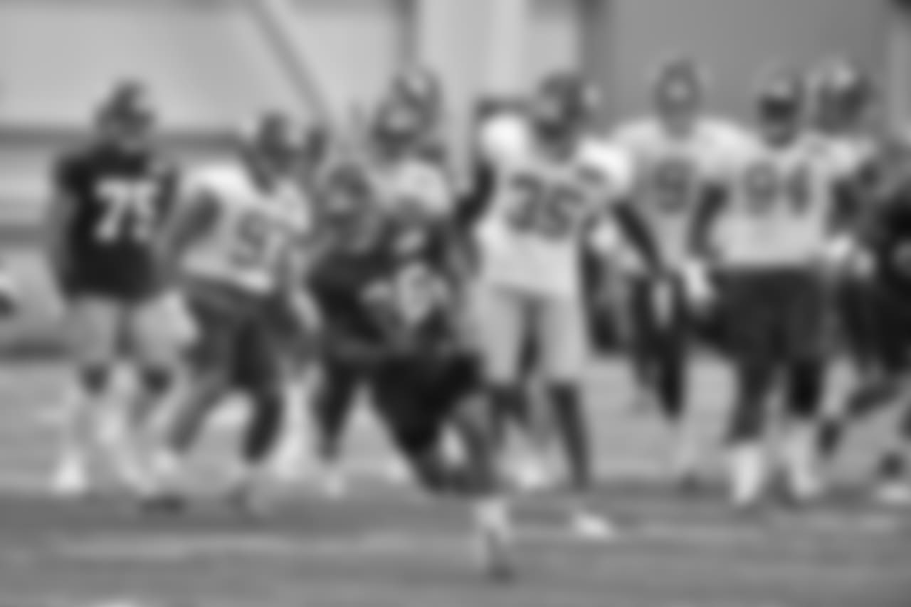 RB Saquon Barkley