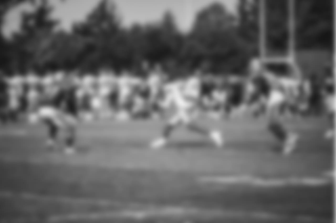 E_18_0814_GiantsLionsPratctice1111