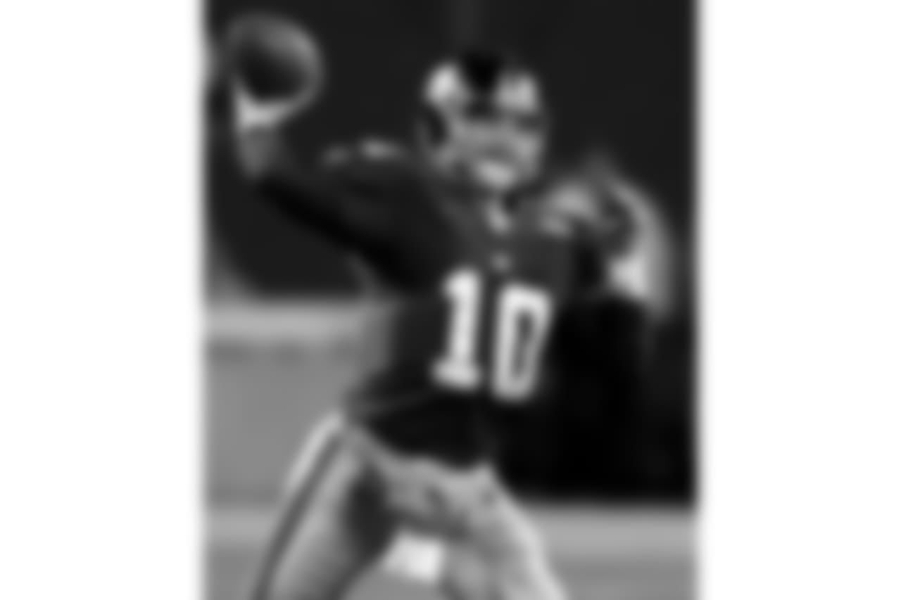 21. December 17, 2005 - New York Giants 27, Kansas City Chiefs 17