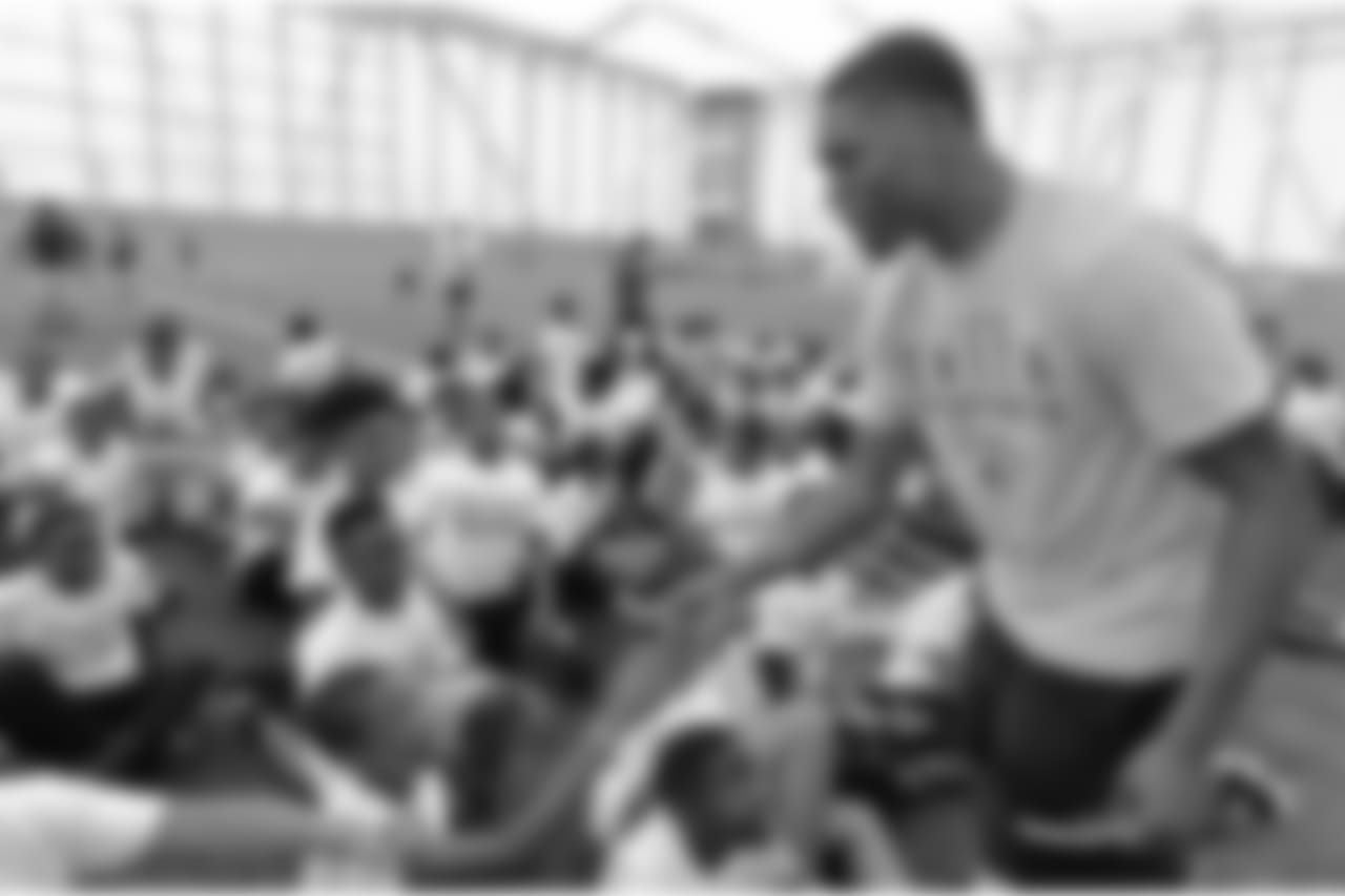 Jacksonville Jaguars linebacker Telvin Smith holds a football camp Tuesday July 24, 2018 at the Dream Finders Home's Flex Field at Daily's Place in Jacksonville, Fl. (Rick Wilson/Jacksonville Jaguars)