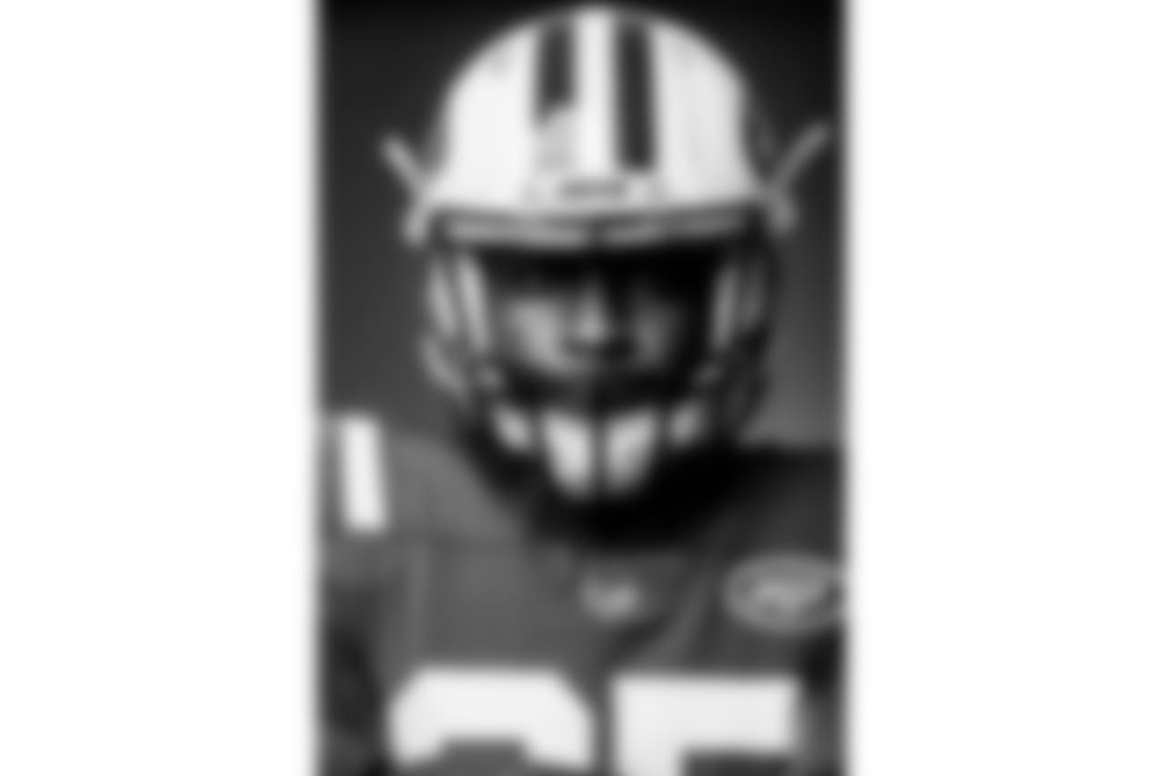 #85 Neal Sterling
