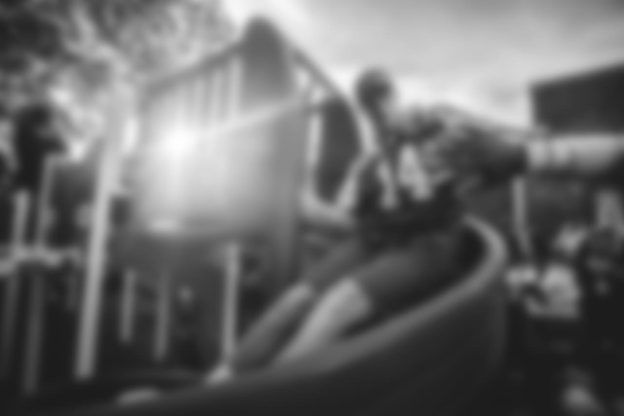 E_1D2_9052
