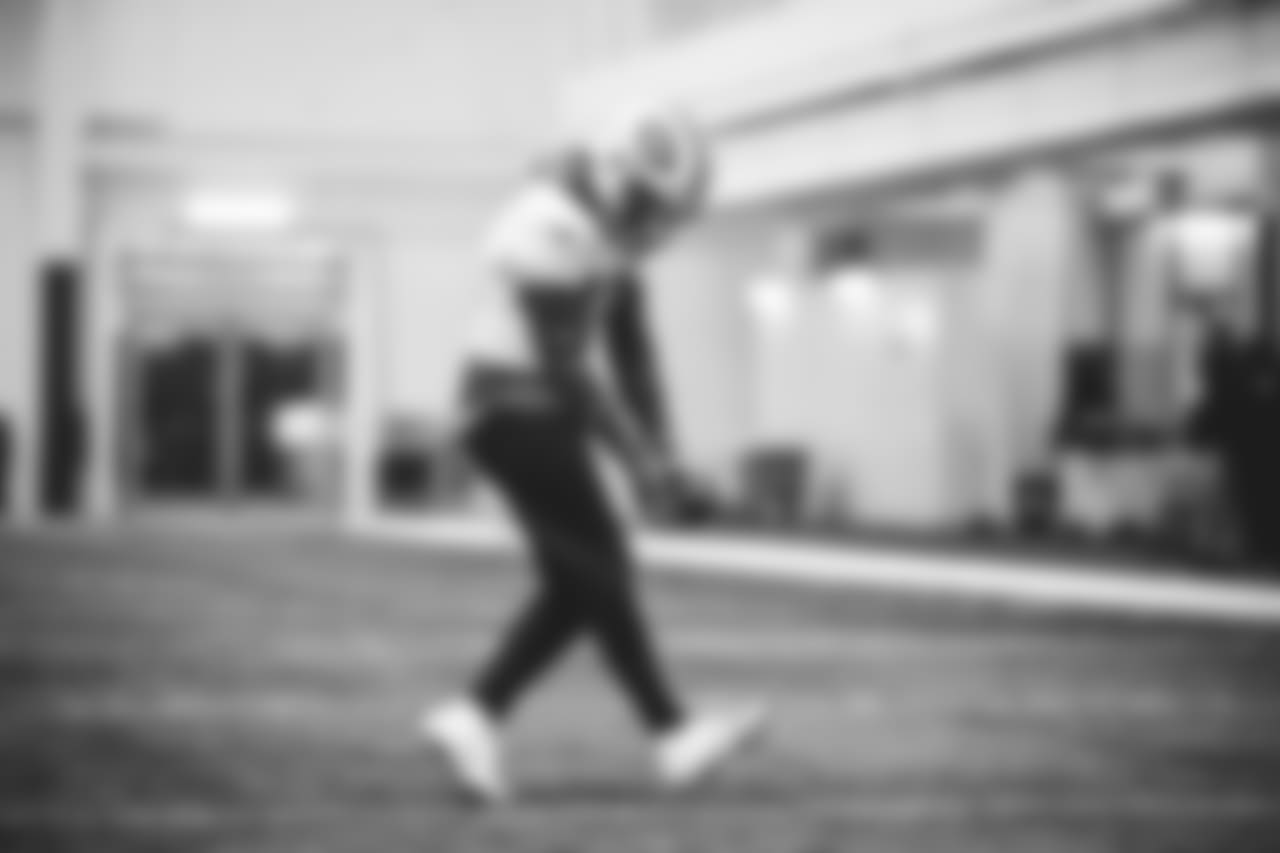 E_1D2_3933