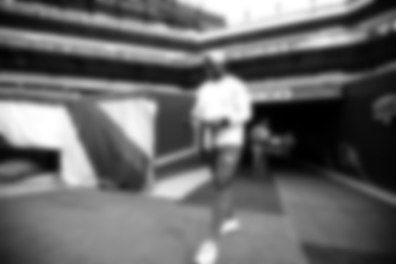 E_1D2_4873