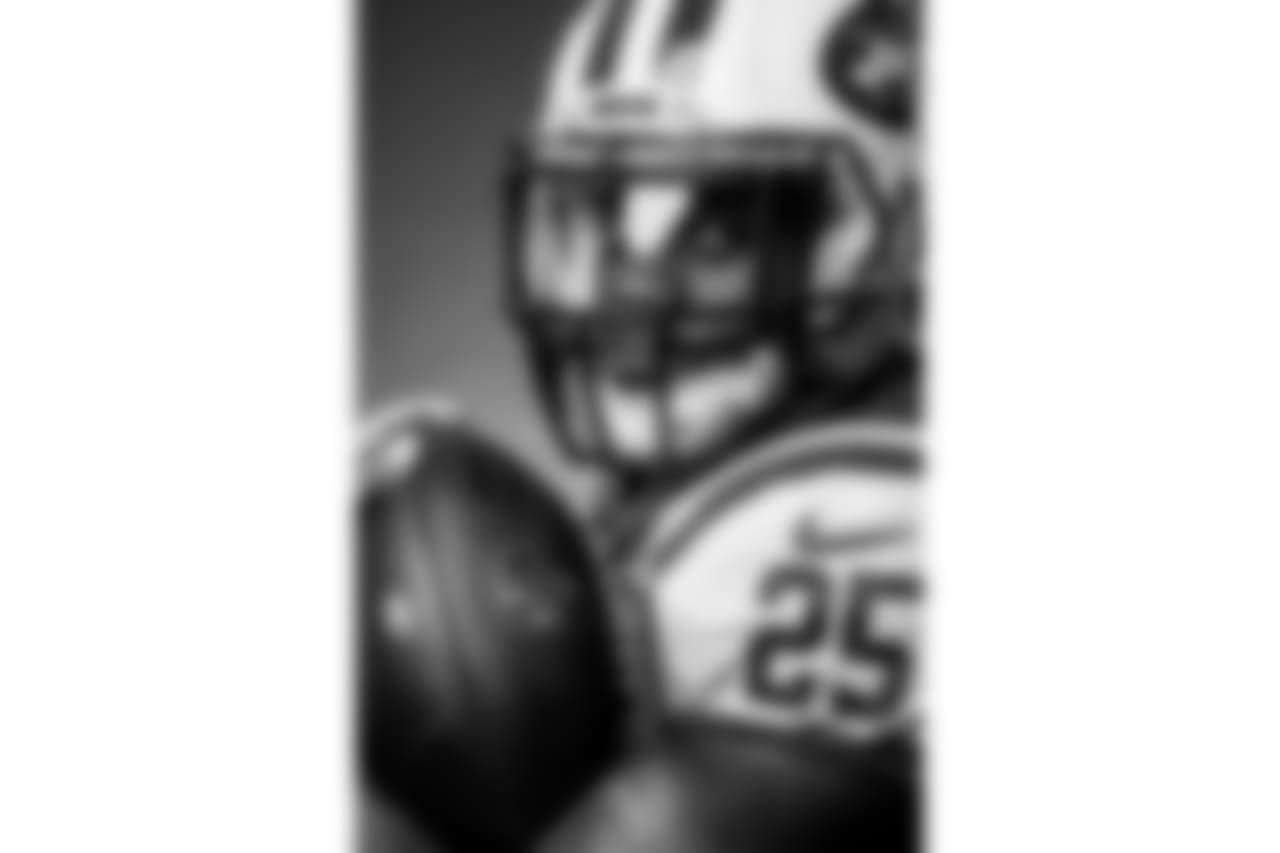 25 Elijah McGuire
