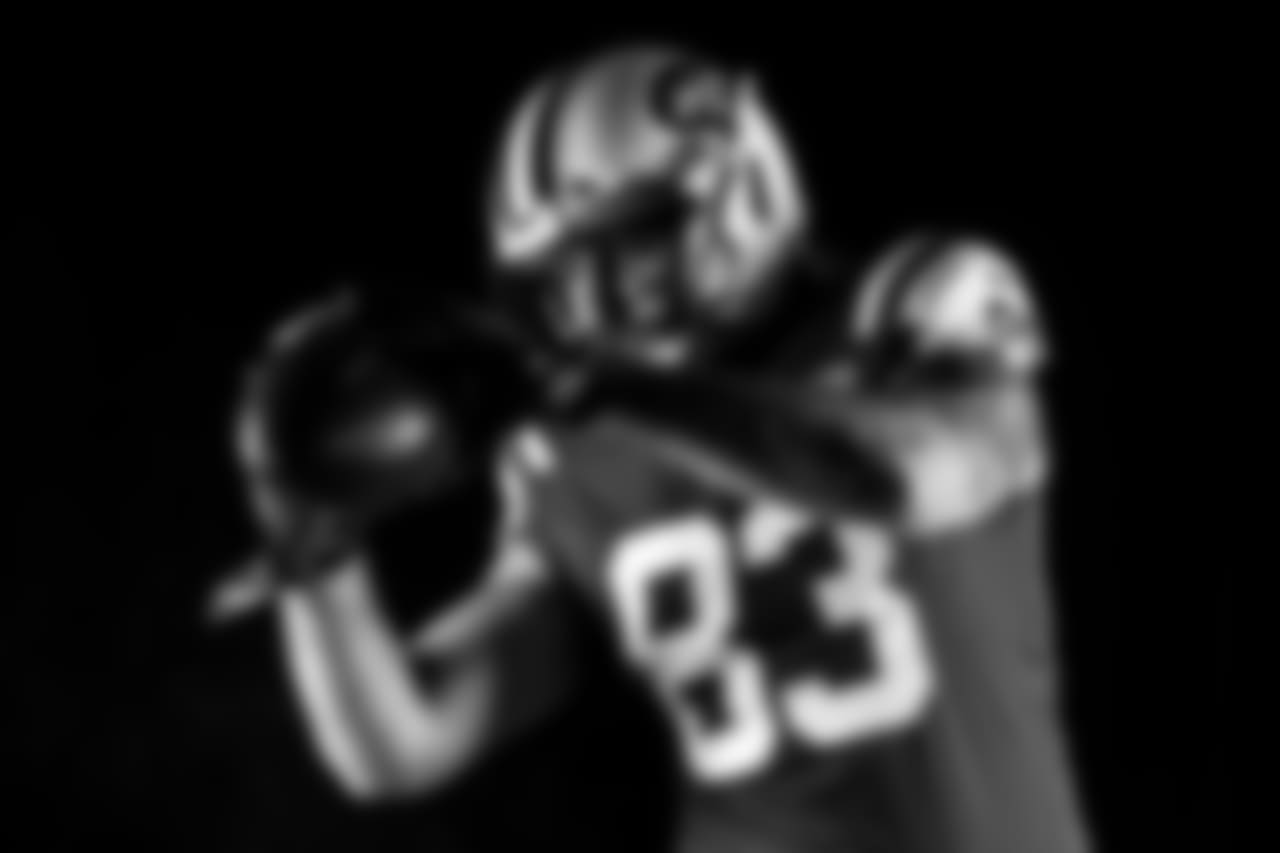 83 Eric Tomlinson (TE)
