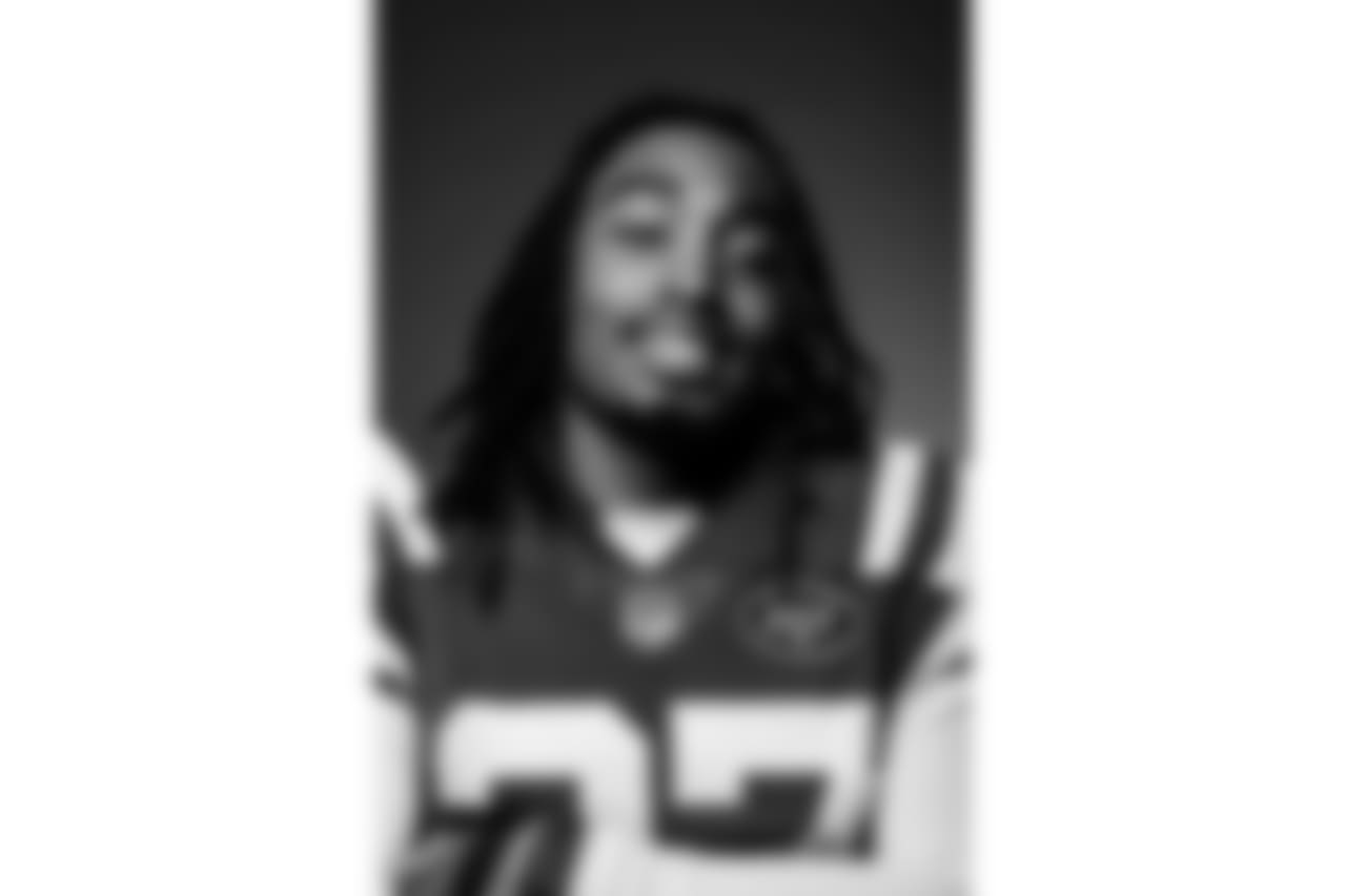 27 Darryl Roberts (CB)