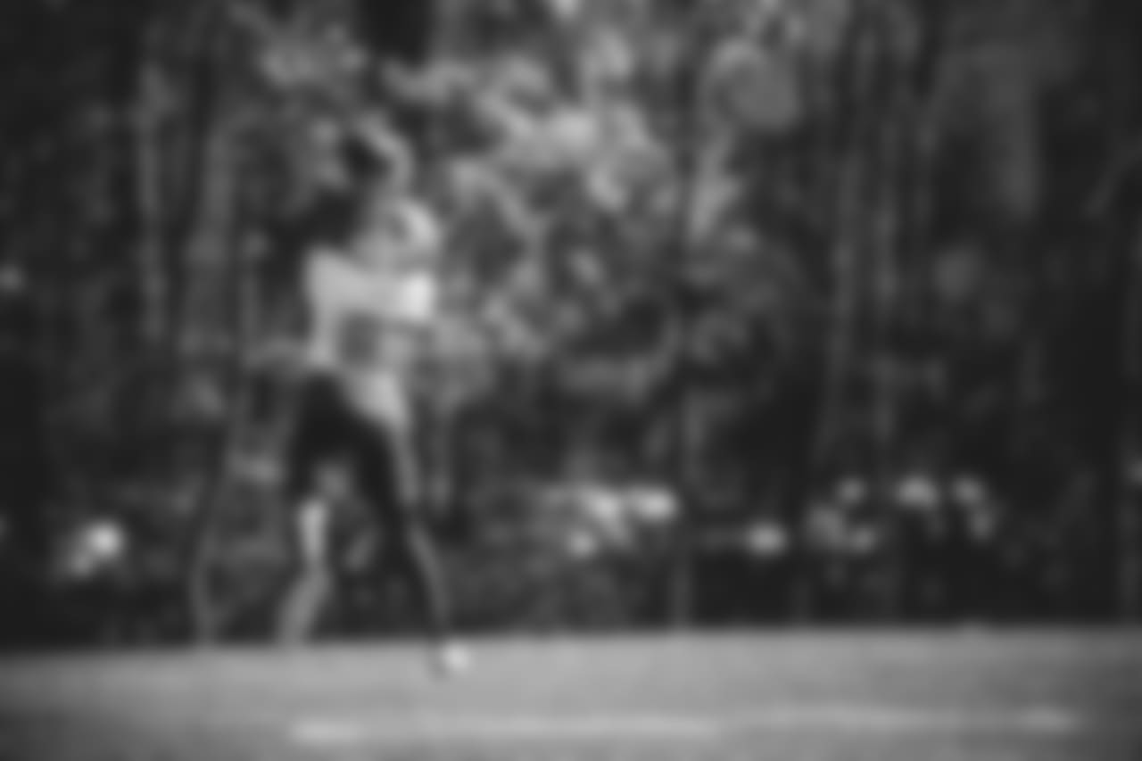 E_1D2_3396