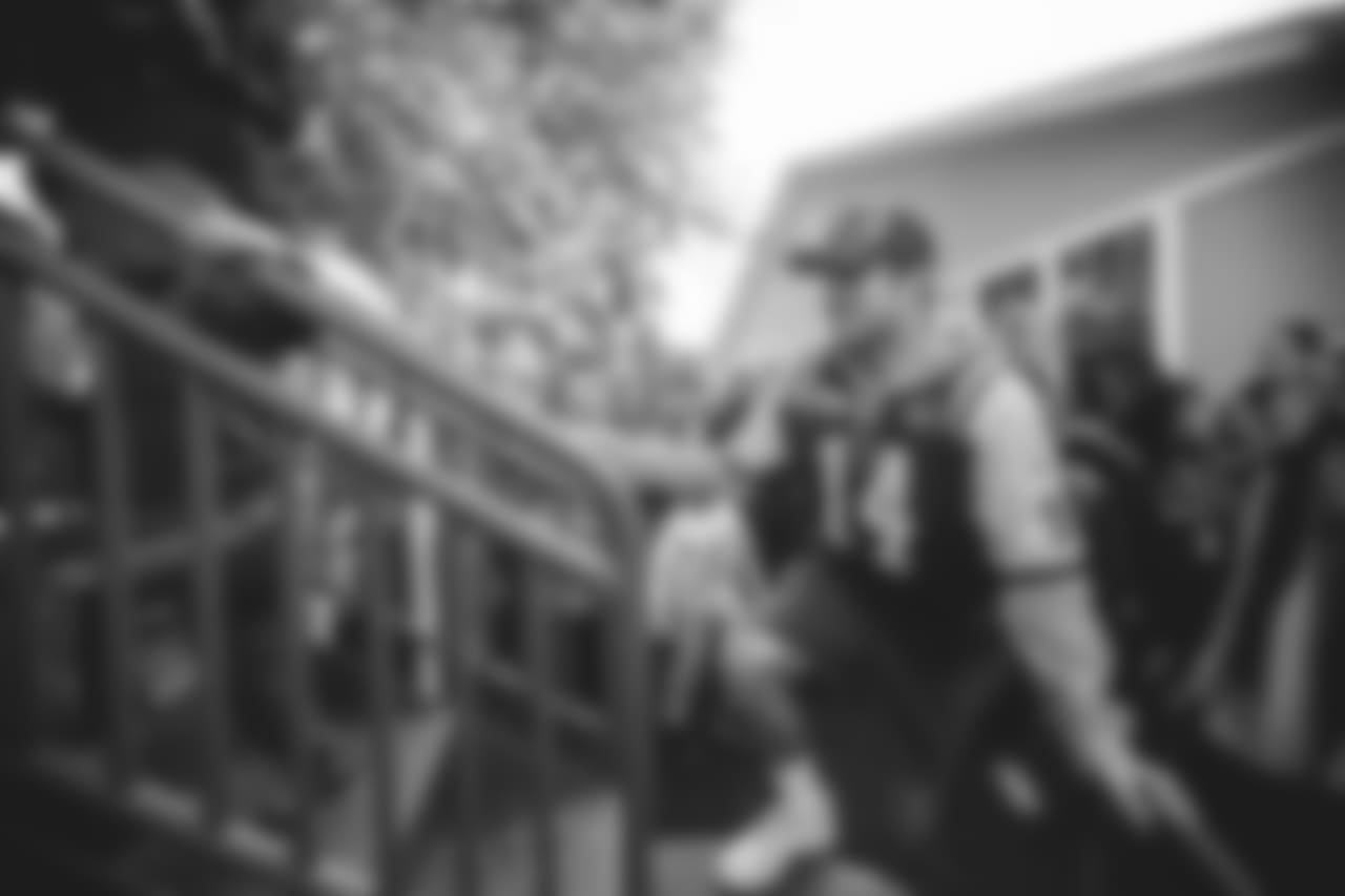 E_1D2_9016