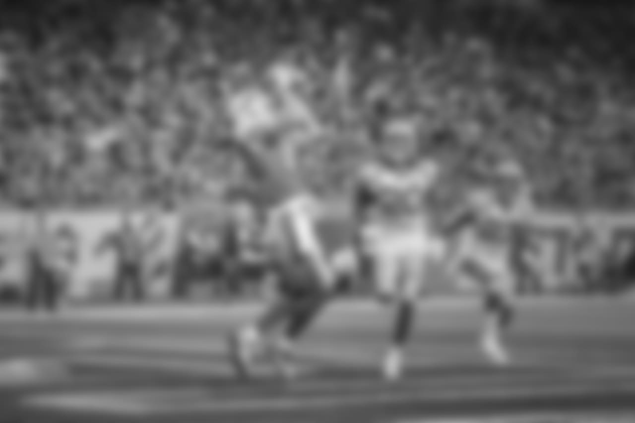 Detroit Lions wide receiver Kenny Golladay (19) catches a touchdown pass during a NFL football game against the Green Bay Packers on Sunday, Oct. 7, 2018 in Detroit.