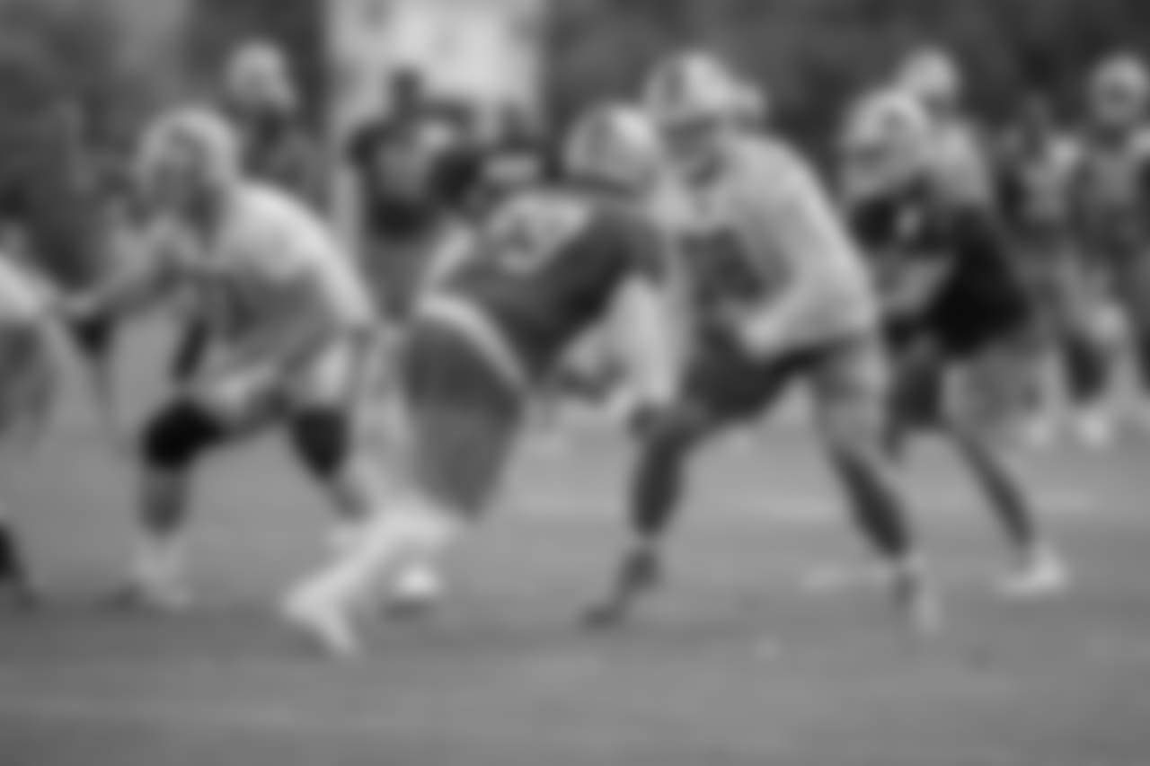 Detroit Lions tackle Taylor Decker (68) during training camp practice on Monday, Aug. 13, 2018 in Allen Park, Mich. (Detroit Lions via AP)