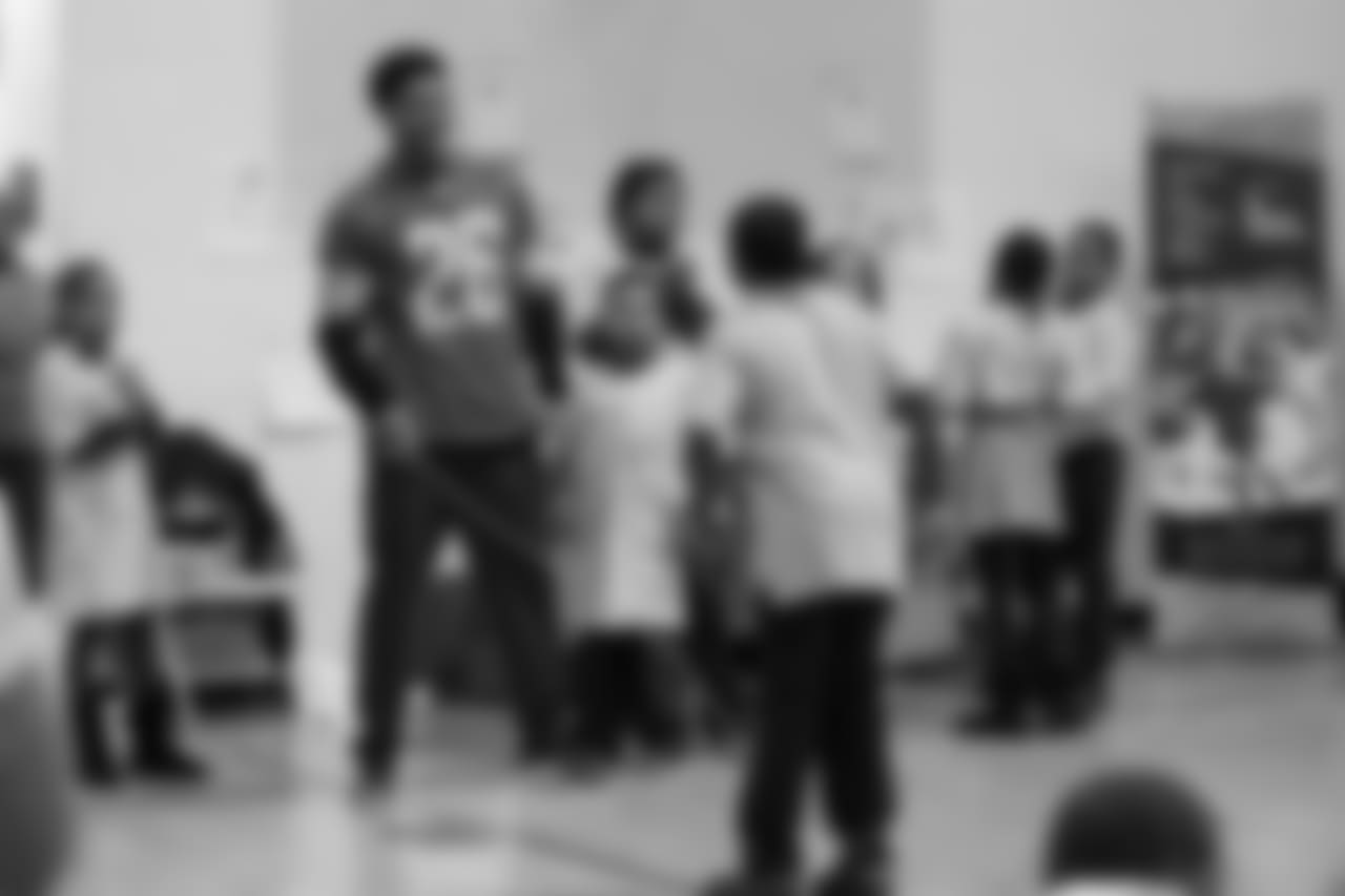 Detroit Lions cornerback DeShawn Shead (26) jump ropes with students at a real players don't bully assembly with Playworks at Hutchinson Elementary School on Tuesday, Oct. 22, 2018 in Detroit.