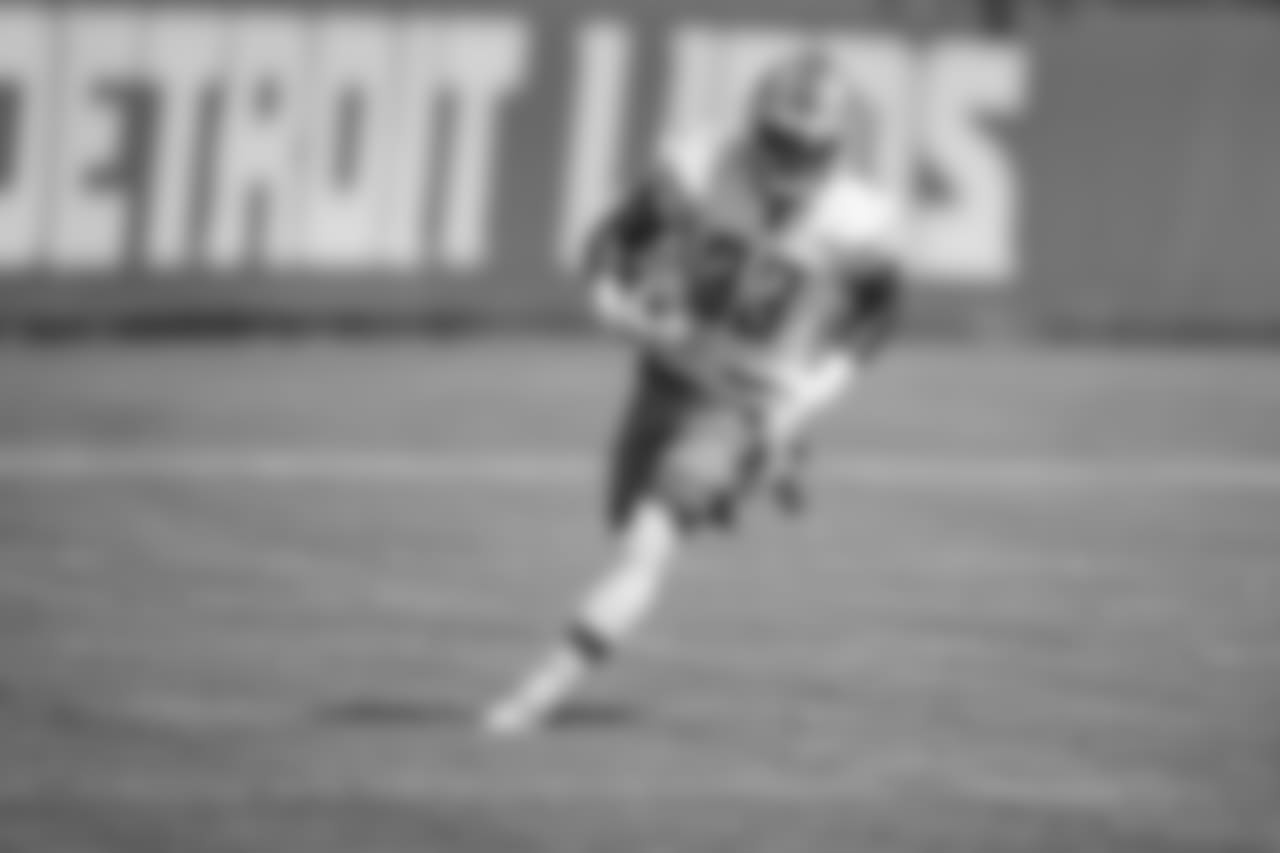 Detroit Lions running back Kerryon Johnson (33) during training camp practice on Monday, Aug. 13, 2018 in Allen Park, Mich. (Detroit Lions via AP)