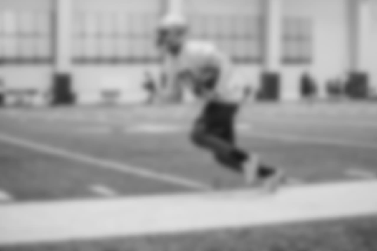 Detroit Lions running back Kerryon Johnson (33) during rookie minicamp practice at the Detroit Lions training facility on Saturday, May 12, 2018 in Allen Park, Mich. (Detroit Lions via AP)